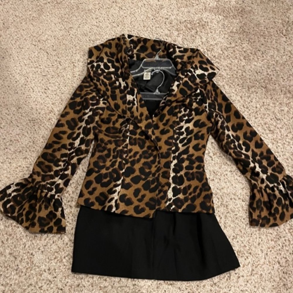 Metrostyle Womens Animal Print Skirt Suit, Size 8
